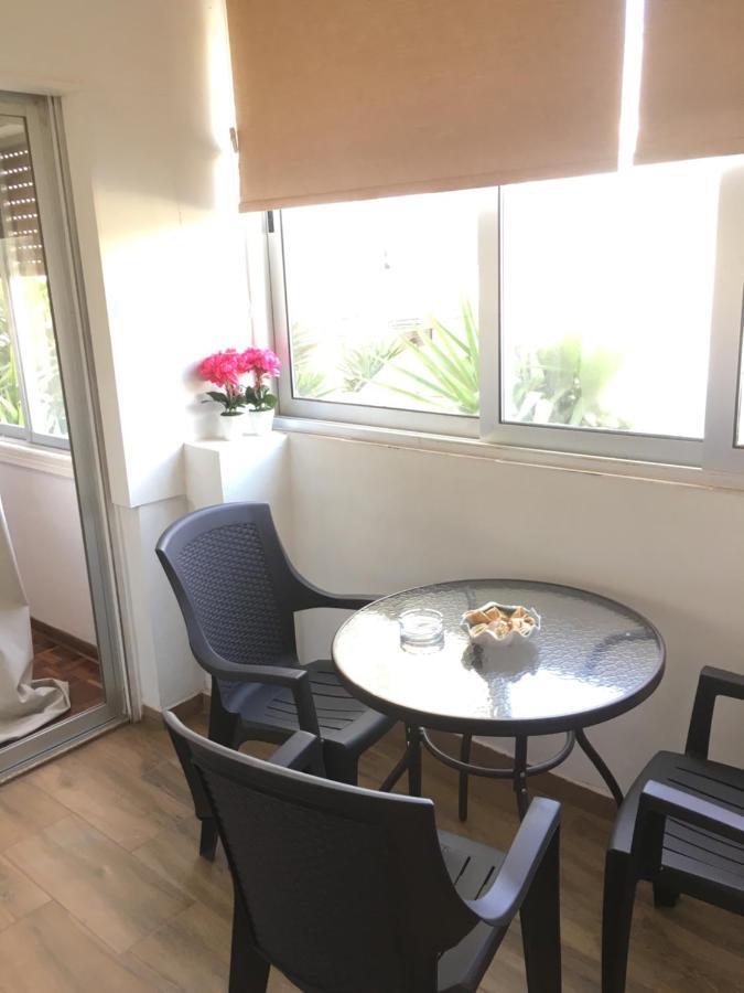 Larnaca Beach Apartment 1A Eksteriør billede
